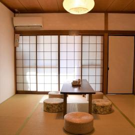Guesthouse Hakuka, hotel in Kanazawa