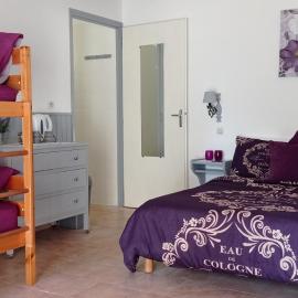 Le Petit Moulin Tournesol BnB, hotel in Sainte-Soline