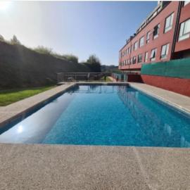 Piso con piscina en Sada – hotel w mieście Sada