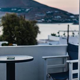 Vista Mare, hotel u gradu Nausa