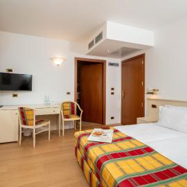 Villa Królewiec - 1,5km od Energylandii, hotell sihtkohas Zator