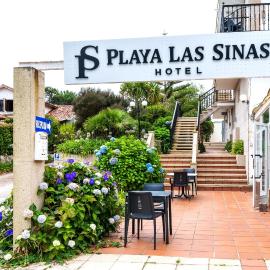 Hotel Playa Las Sinas，比拉諾瓦德亞羅薩的飯店