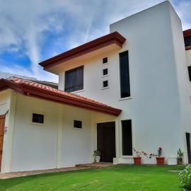 Casa Lapa Oceanside Villa, hotel in Playa Hermosa