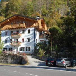 Mountain, hotel ad Alleghe