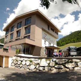 Zistelberghof, hotel Werfenwengben