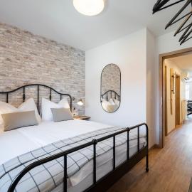GrosAlp apartments, hotel Lescében