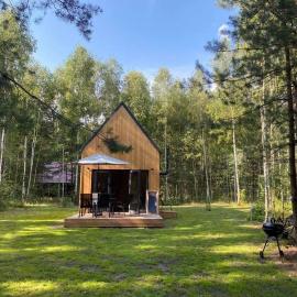 Ostoja Orżyny, Dom nr 1 - W stronę jeziora