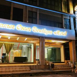 Summer Oscar Boutique Hotel