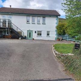 THE BOTHY SUITE BY TEMPLE WOOD – hotel w mieście Lochgilphead