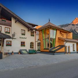 Hotel Tirolerhof - Familotel Zugspitze, ξενοδοχείο σε Έρβαλντ