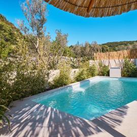 MEACres Sea, hotel di Miholašćica
