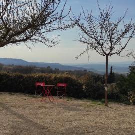 Une escapade en Luberon, hotel a Bonnieux