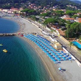 CASA VACANZE My Way, hotel i Cavo