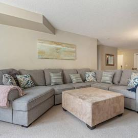 Lookout Pointe, Lakeview, Pool, Hot Tub, Gym, Hotel in Invermere
