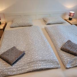 APARTMÁN ROŽŇAVA city & parking, hotel u gradu Rožnjava