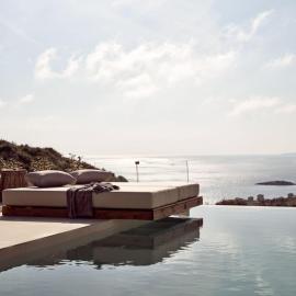 The Sall Suites Complex A - Open Plan Suites with Private Pool, hotel i Agios Nikolaos