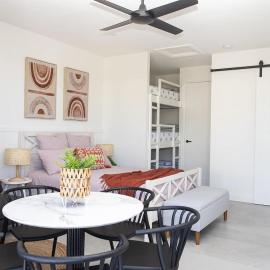Sailfish Studio - Beachside Private Access Granny Flat by uHoliday, hotel in Kingscliff