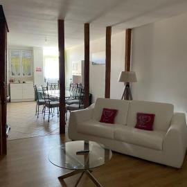 Maison à louer Les Roses, hotel a Arconville