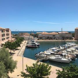 Superbe appartement avec vue sur la mer et port