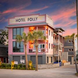 Hotel Folly with Marsh and Sunset Views, hotel din Folly Beach