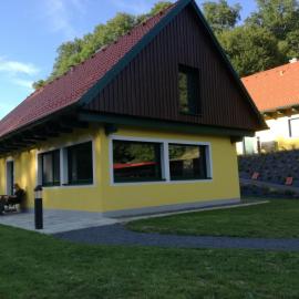 Chalet Auszeit, hotel i Klöch