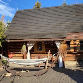 Chatka Maniowy Osada Turystyczna Czorsztyn, hotel in Czorsztyn