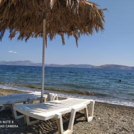 camping hydraswave bungalow caravan, hotel u gradu Thermisía