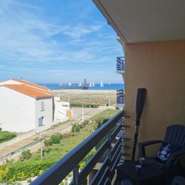Le Carlton - Superbe Appartement - Accès direct plage - Terrasse Vue mer, ξενοδοχείο σε Leucate
