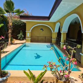 keur GAANSOTI, Hotel in Somone