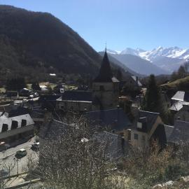Appartement dans ancienne maison pyrénéenne.، فندق في Cadéac
