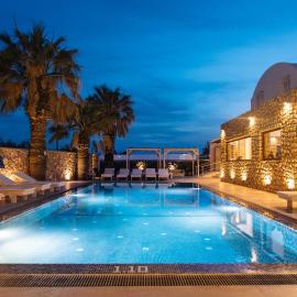 ILIADA-ODYSSEAS RESORT، فندق في بيريفولّوس
