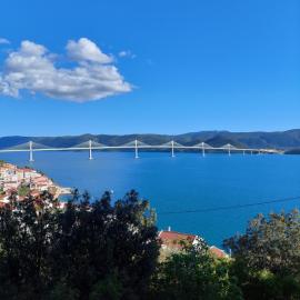 Bella Vista, hotel a Komarna