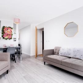Fairytale 2 Bedroom Apartment City Centre Free Parking
