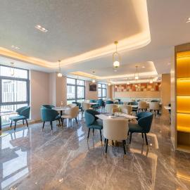Atour Hotel Wuxi Huishan Wanda Plaza, מלון בוושי