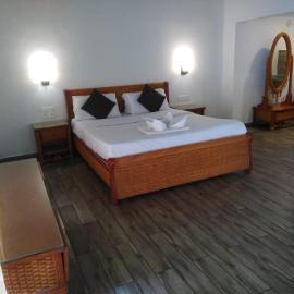 Vraksh by Aranyak, hotell sihtkohas Khawāsa