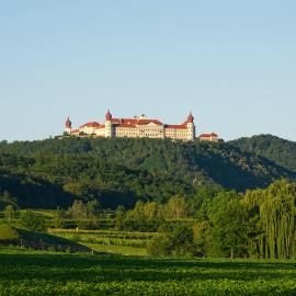 Gästehaus Benediktinerstift Göttweig - Bed & Breakfast Monastery, Hotel in Furth
