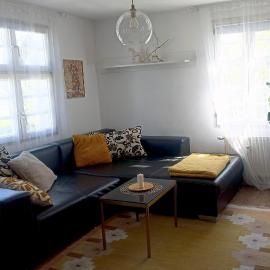 Fewo - Charmante 2 Zimmer Wohnung mitten in Markdorf bei Bodensee、マルクドルフのホテル