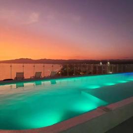 Luxury 2 bedroom beach front at Nuevo Vallarta, khách sạn ở Nuevo Vallarta