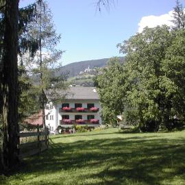 SAN PIETRO DOLOMITI Small Budget Hotel, ξενοδοχείο σε Ortisei