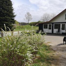 Keramikhuset 2 komma 0, smuk natur og hjemlig hygge, khách sạn ở Horsens