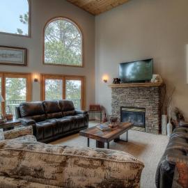Boulder Canyon Lodge, hotel in Sturgis