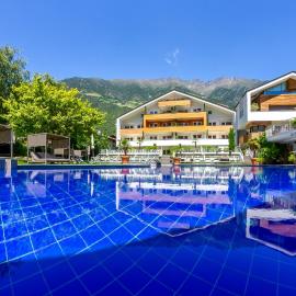 Tyrol family retreat, hotel in Naturno