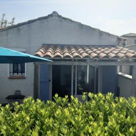 Bord Verdon T2 Maisonnette 35m2 Climatisation - Terrasse 25m2-classé 3étoiles, hotel in Gréoux-les-Bains