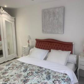 Maison avec terrasse Colmar Centre-Cottage garden terrace Center Old Town Colmar, מלון בקולמר