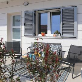 Studio Apartman Karlita