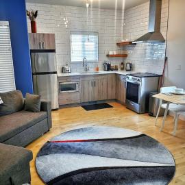 LuxQuarters Kitimat River Suite, hotell sihtkohas Kitimat