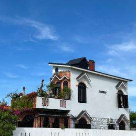 Homestay Phúc Lâm, хотел в Vạn Ninh