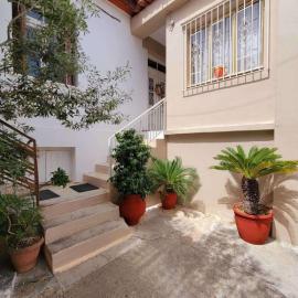 Mansion with Garden