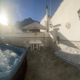 Casa Las Aguilas, hotel em Montejaque