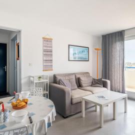 Apartment Bleu Marine-8 by Interhome